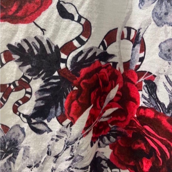 Shirt - Picture 2 of 3